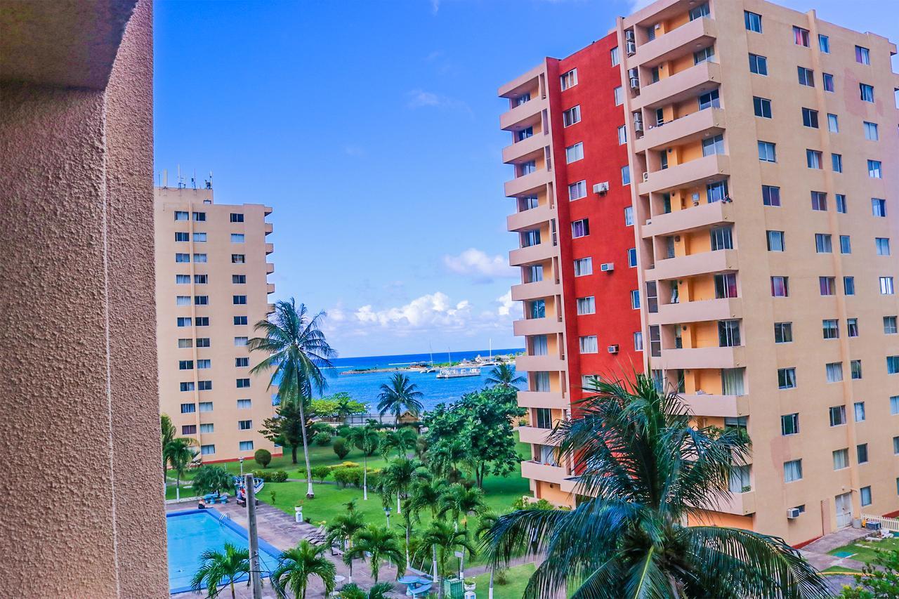 Turtle Beach Towers Ocho Rios Exterior photo