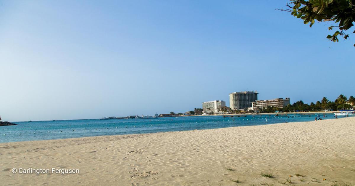 Turtle Beach Towers Ocho Rios Exterior photo